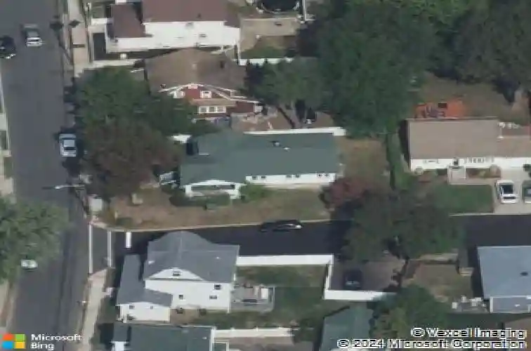 35 s demarest ave, bergenfield,  NJ 07621
