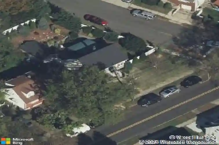 303 shaler blvd, ridgefield,  NJ 07657