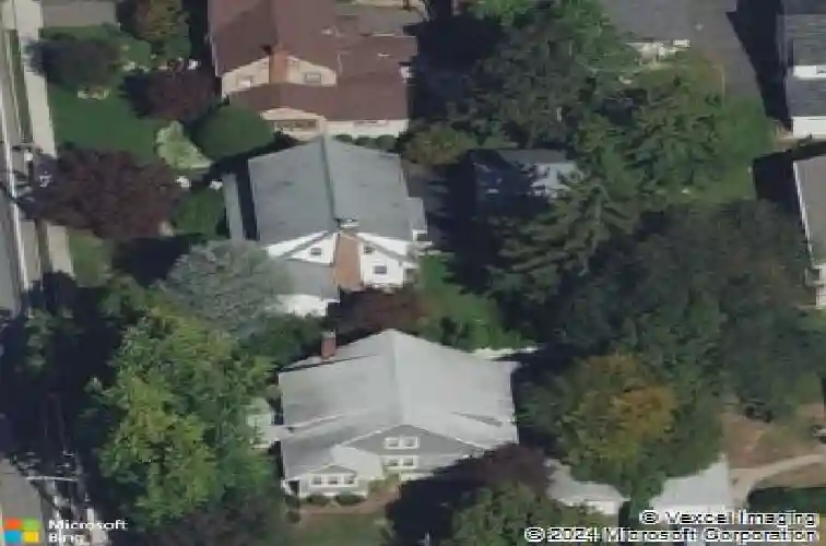 128 s central ave, ramsey,  NJ 07446