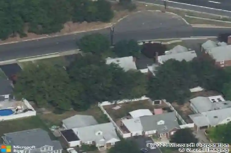 27-06 morlot ave, fair lawn,  NJ 07410