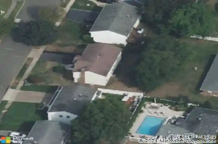392 mercer ave, river edge,  NJ 07661