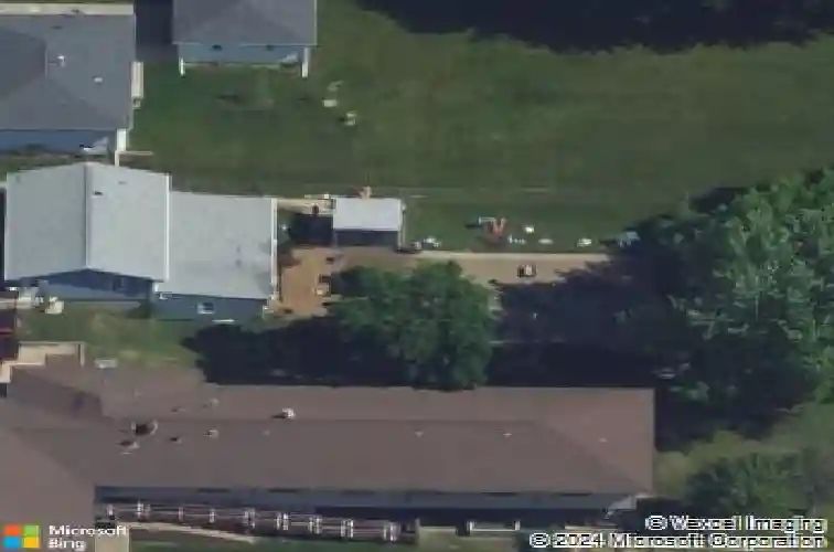 215 edgewood rd sw, cedar rapids,  IA 52404