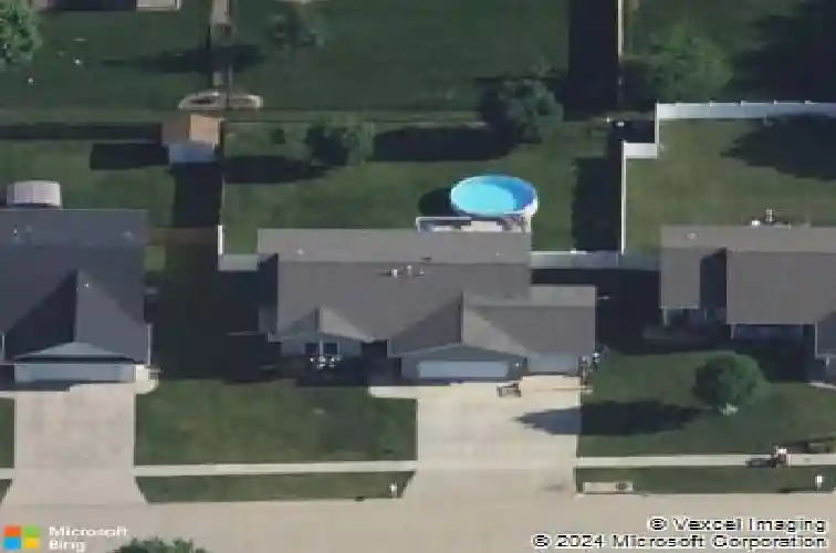 2706 navajo ave sw, cedar rapids,  IA 52404