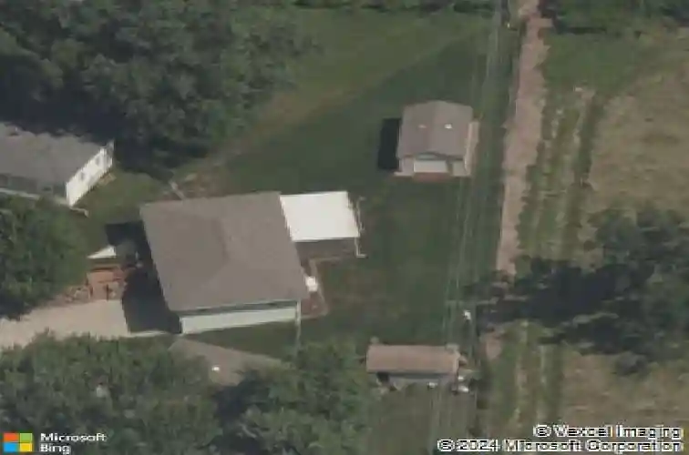 5609 n booth ave, kansas city,  MO 64119