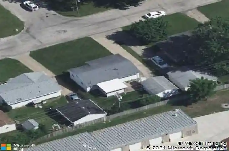 1033 clifton st ne, cedar rapids,  IA 52402