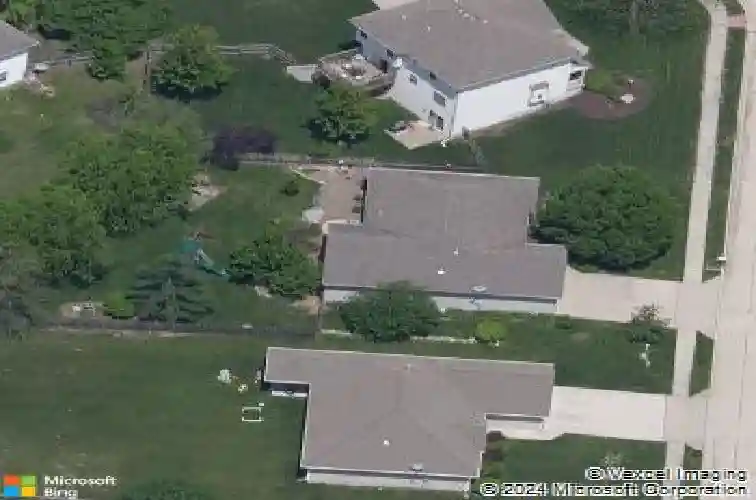 4107 treetop ln, columbia,  MO 65202