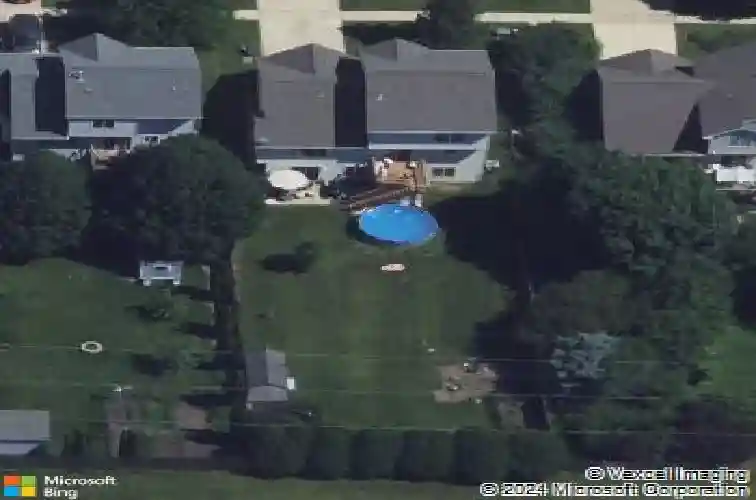 6611 fox run dr sw, cedar rapids,  IA 52404