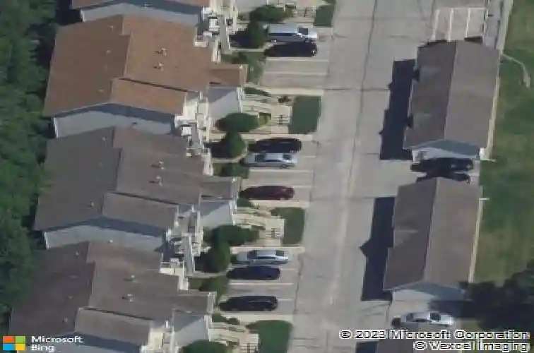 3507 e ave nw #f
                                ,Unit Unit F, cedar rapids,  IA 52405