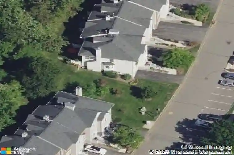 1051 ash dr, mahwah,  NJ 07430