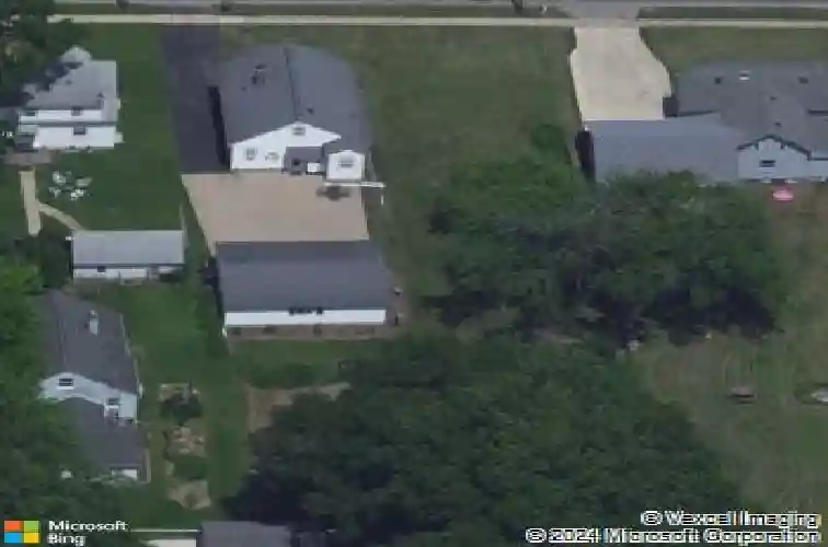 1939 johnson ave nw, cedar rapids,  IA 52405