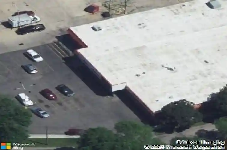 1625 j st sw, cedar rapids,  IA 52404