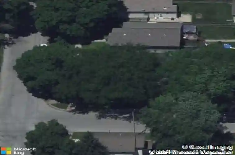 826 10th ave sw, cedar rapids,  IA 52404