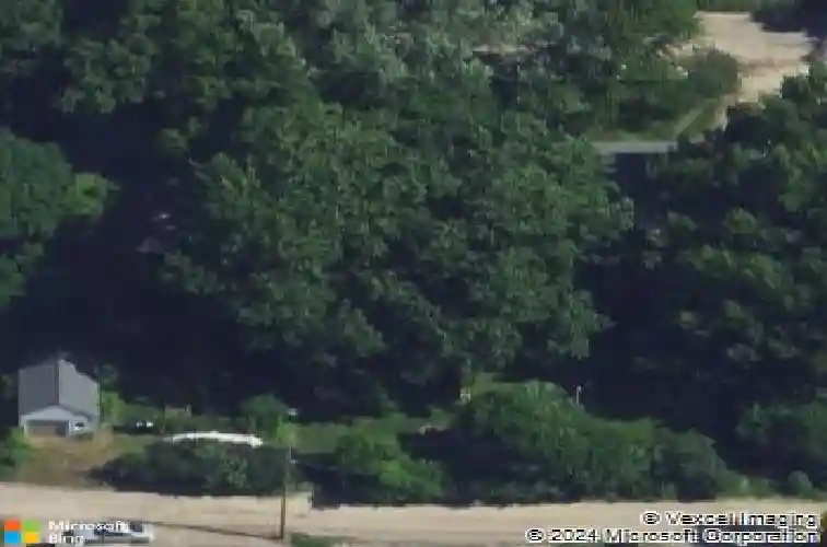 1839 k ave ne, cedar rapids,  IA 52402