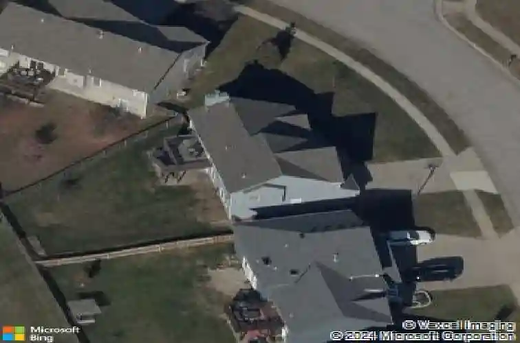 1106 crimson ln, liberty,  MO 64068