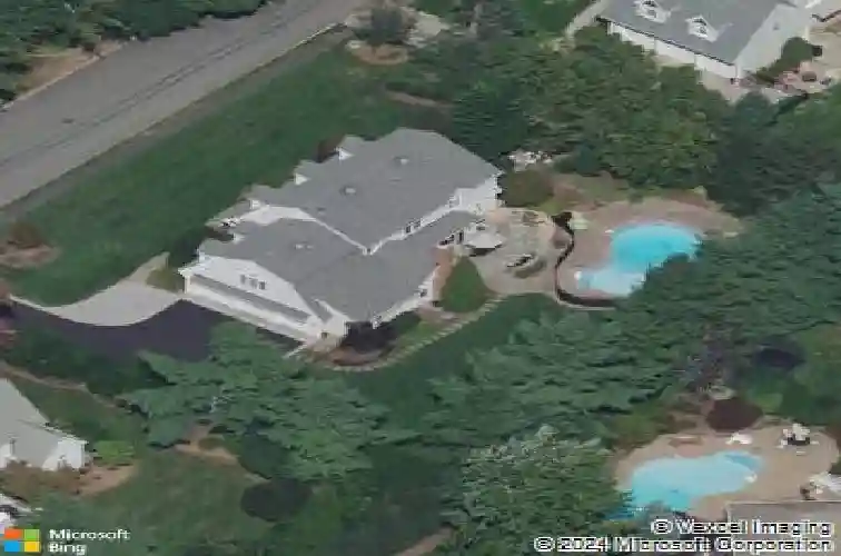 408 drury ln, wyckoff,  NJ 07481