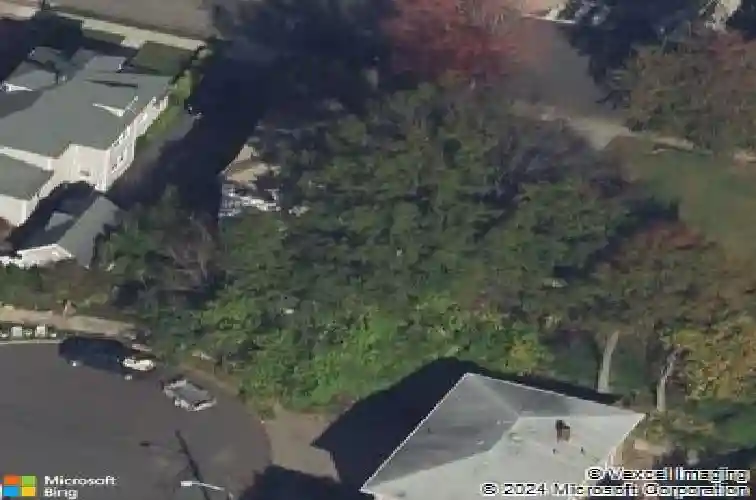 898 lancaster rd, ridgefield,  NJ 07657