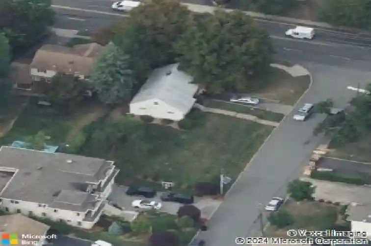 416 valley view ave, paramus,  NJ 07652