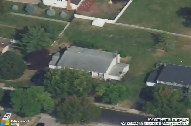 29 millar ct, paramus,  NJ 07652