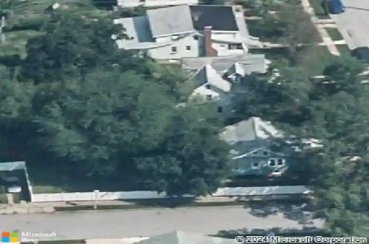 2709 grindon ave, baltimore,  MD 21214