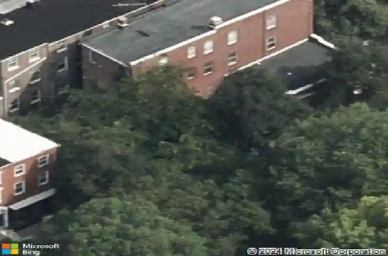 1202 bolton st, baltimore,  MD 21217