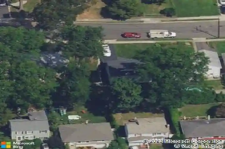 92 grove st, waldwick,  NJ 07463