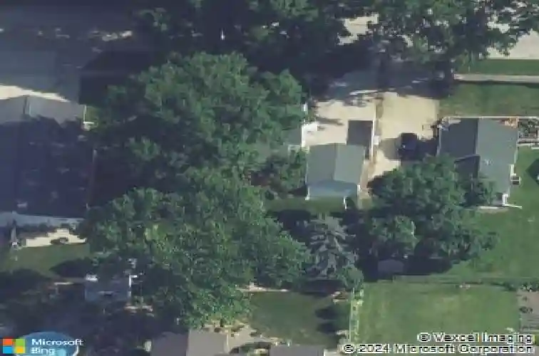 393 9th ave, marion,  IA 52302