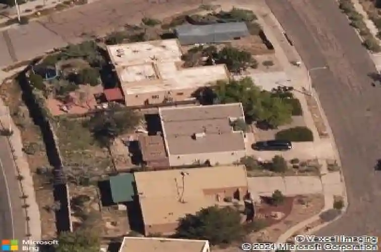 2302 calle pintura, santa fe,  NM 87505