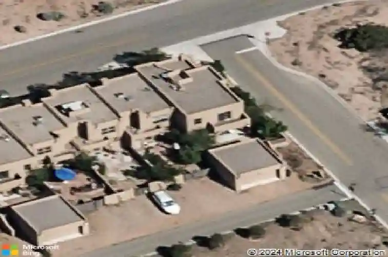 36 vista precioso, santa fe,  NM 87507