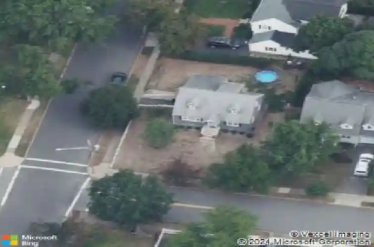 571 laurel rd, ridgewood,  NJ 07450