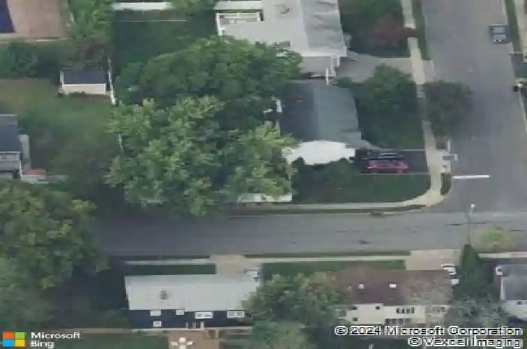 2 cole ct, dumont,  NJ 07628