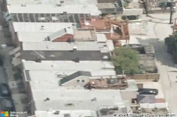 1435 henry st, baltimore,  MD 21230