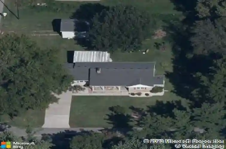2109 sw walnut st, blue springs,  MO 64015