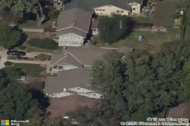 5537 holmes st, kansas city,  MO 64110