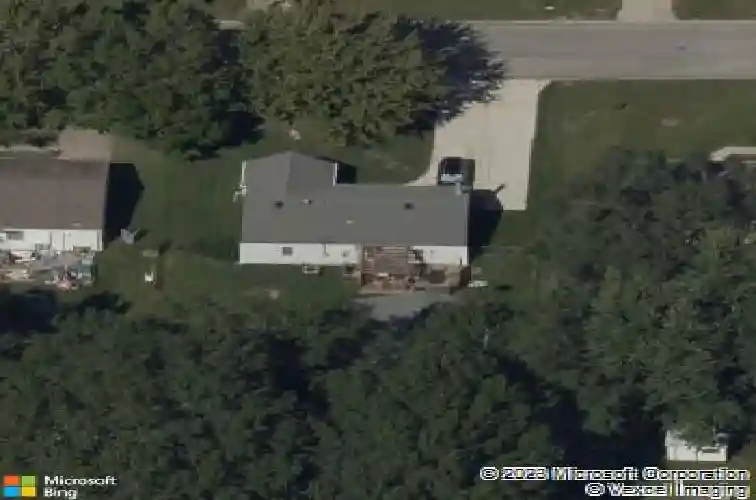 1001 ne 67th pl, kansas city,  MO 64118