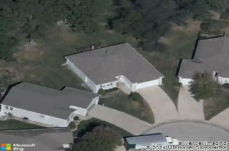5201 nw primrose ct, blue springs,  MO 64015