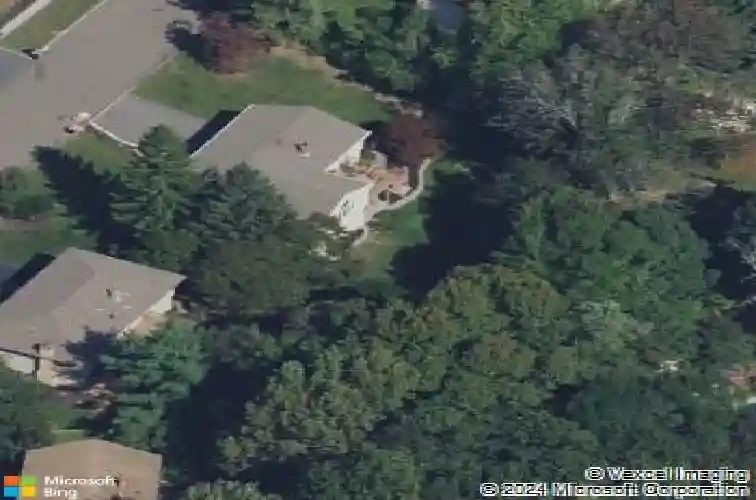 6 queen ct, park ridge,  NJ 07656