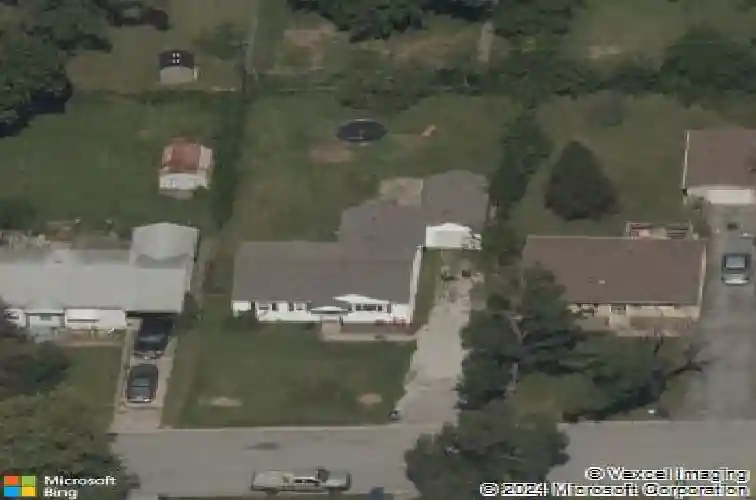 2412 ne 59th ter, kansas city,  MO 64118