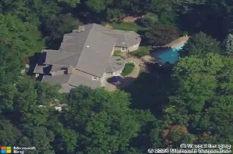 39 twin brooks rd, saddle river,  NJ 07458