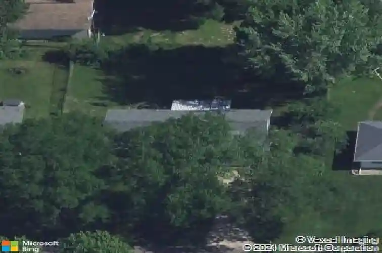 722 suburban st ne, cedar rapids,  IA 52402