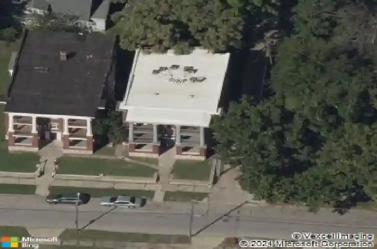 2408 e 29th st, kansas city,  MO 64109
