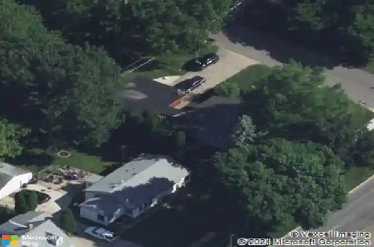 2124 1st ave ne, cedar rapids,  IA 52402