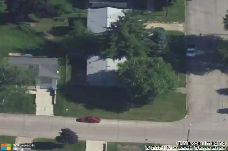1212 16th st sw, cedar rapids,  IA 52404
