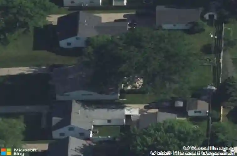 1433 10th st nw, cedar rapids,  IA 52405