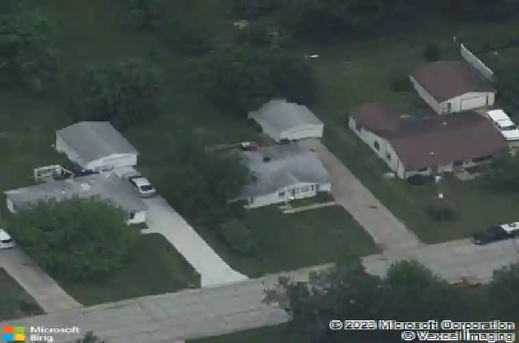 2424 reynolds ave sw, cedar rapids,  IA 52404