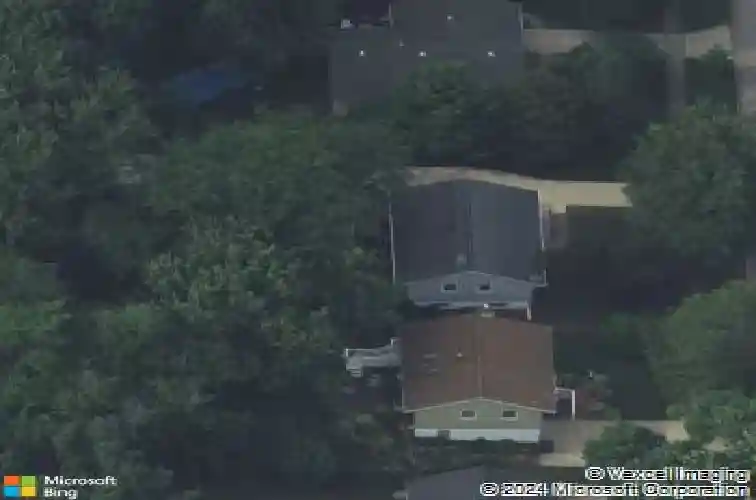 72 fleetwood rd nw, cedar rapids,  IA 52405