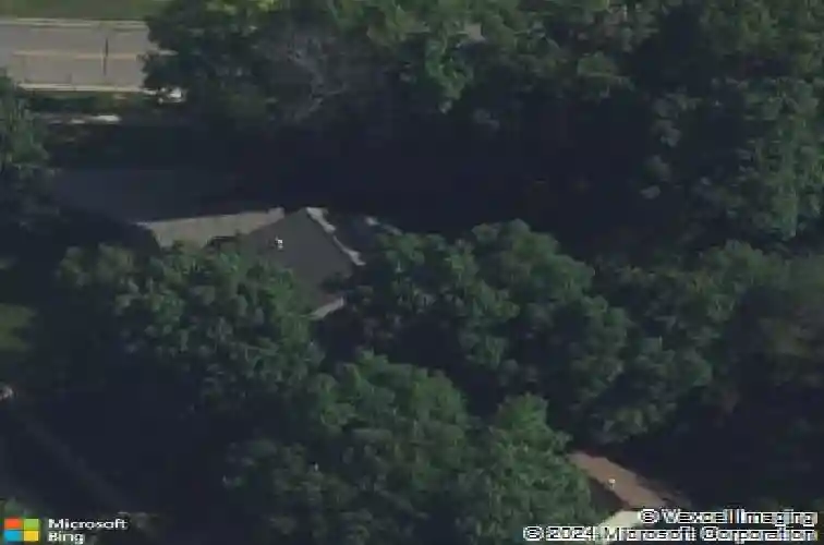 3748 old orchard rd ne, cedar rapids,  IA 52402