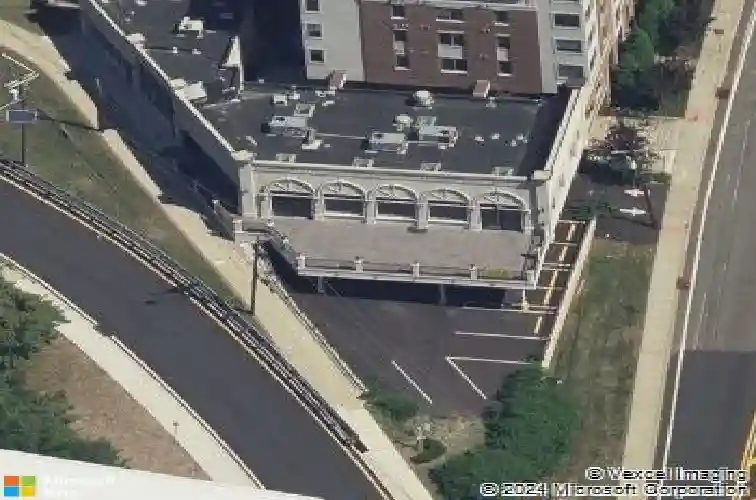 89 main st, fort lee,  NJ 07024