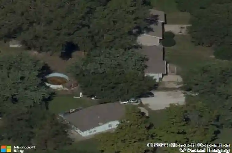 11456 n oak trfy, kansas city,  MO 64155