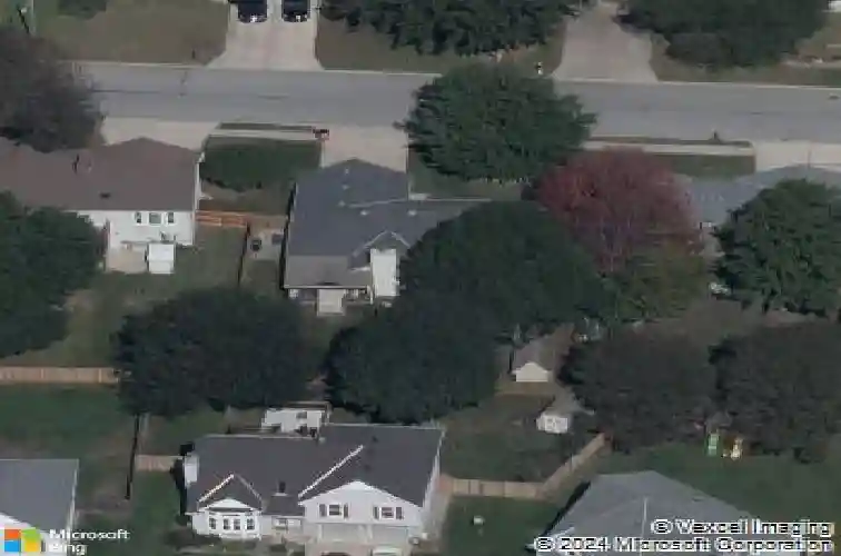 512 se mount vernon dr, blue springs,  MO 64014