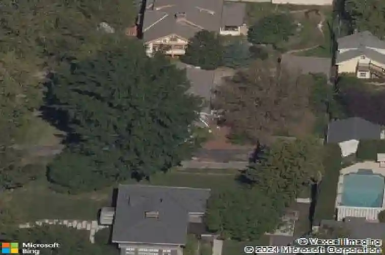 6127 walnut st, kansas city,  MO 64113